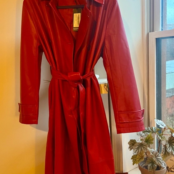 Carmen San Diego Costume BooHoo Red Trench - Picture 8 of 16